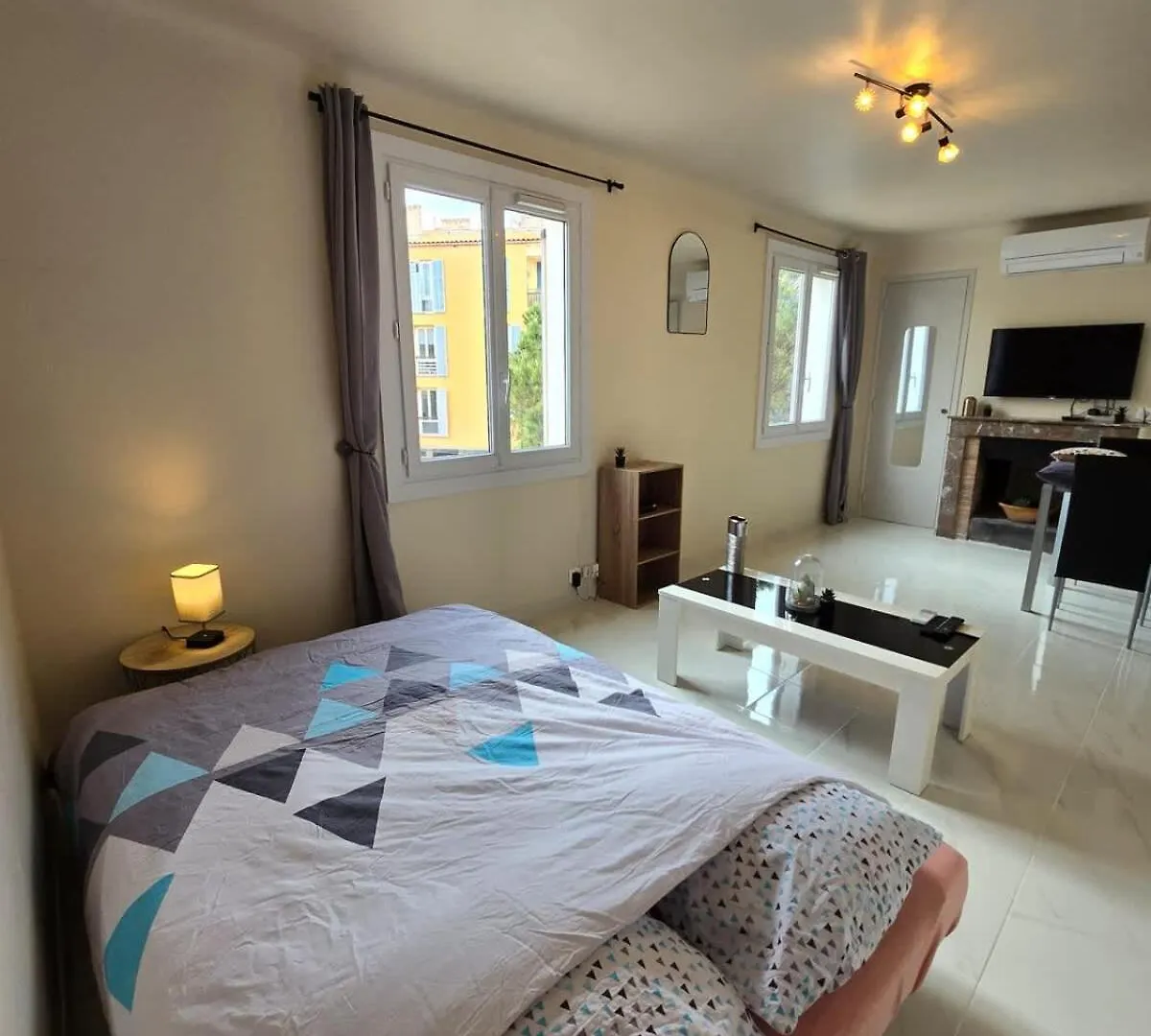 Studio 50 M Du Port De Saint-Tropez 0*,